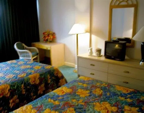 Garraway Hotel Roseau 2*,